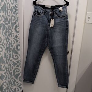 NWT, Judy Blue, Slim Fit, Mid Rise Light Blue Jeans, Size 31